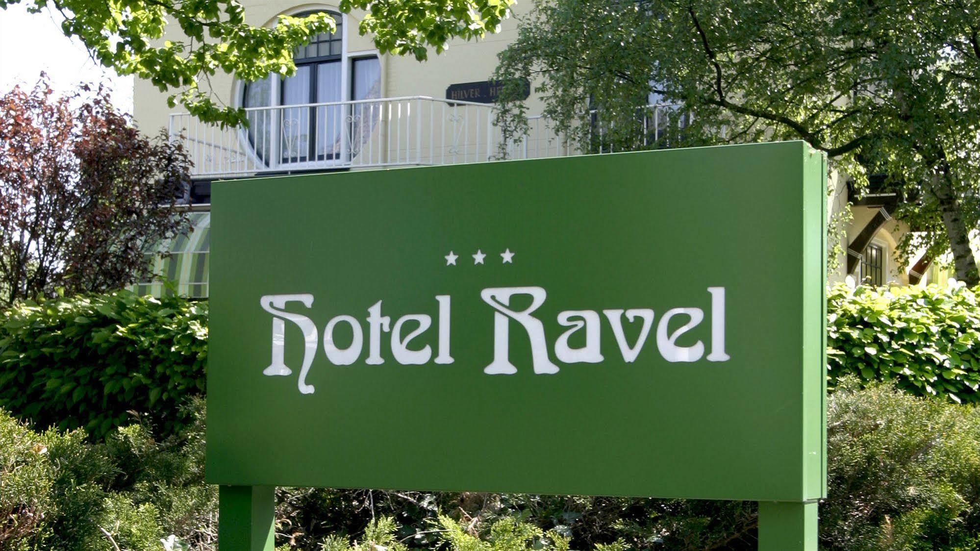 Hotel Ravel ヒルフェルスム エクステリア 写真